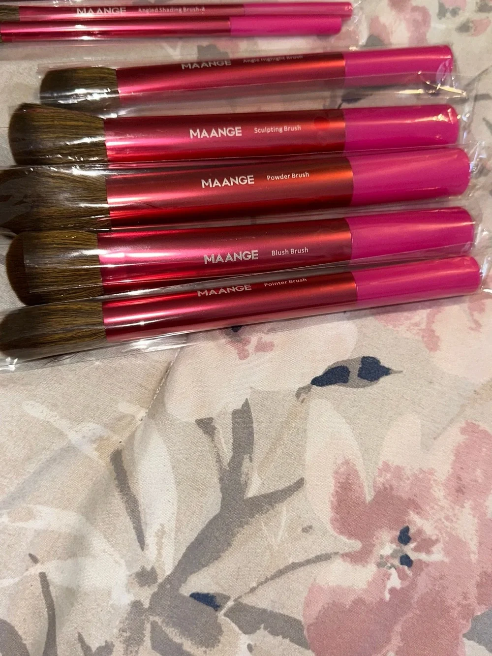 Pink Professional Brush Set — 12-Piece Women’s Makeup Brushes